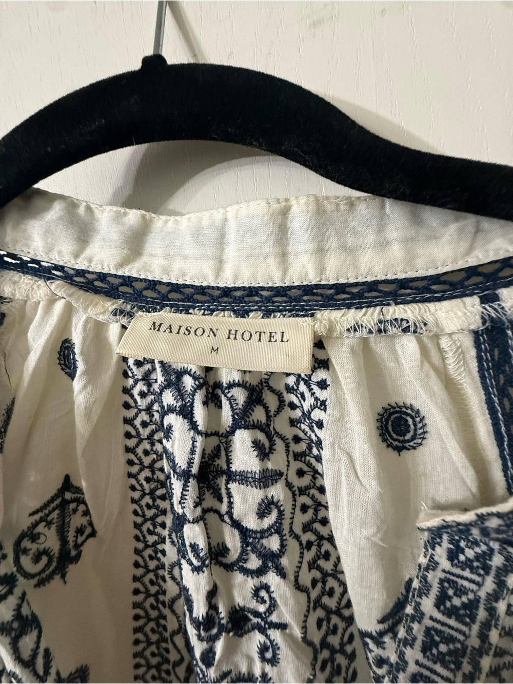 Maison Hotel Women's White Embroidered Peasant Jacket with Navy Detail - Picture 4 of 4